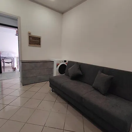 Tra Langhe&roero Alba (Piedmont)